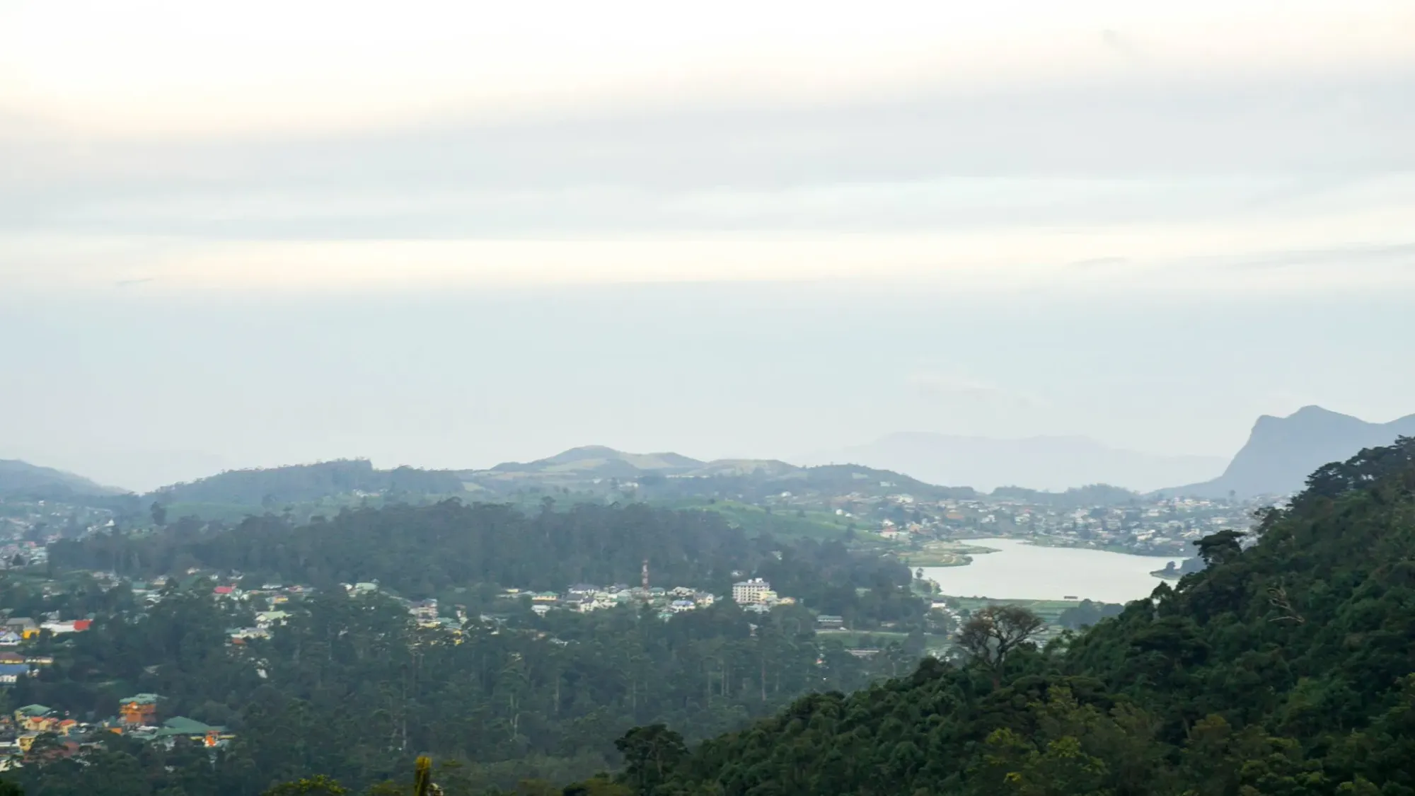 Shanthipura view point: A bird’s eye view from the highest village in Sri Lanka, overlooking the Nuwara Eliya valley.