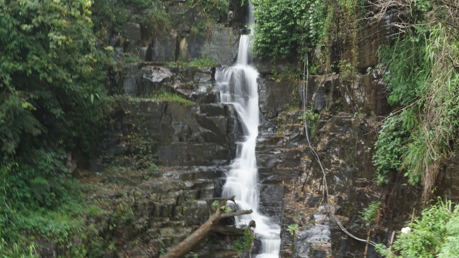 Helboda Falls: The hidden staircase of the central hills.