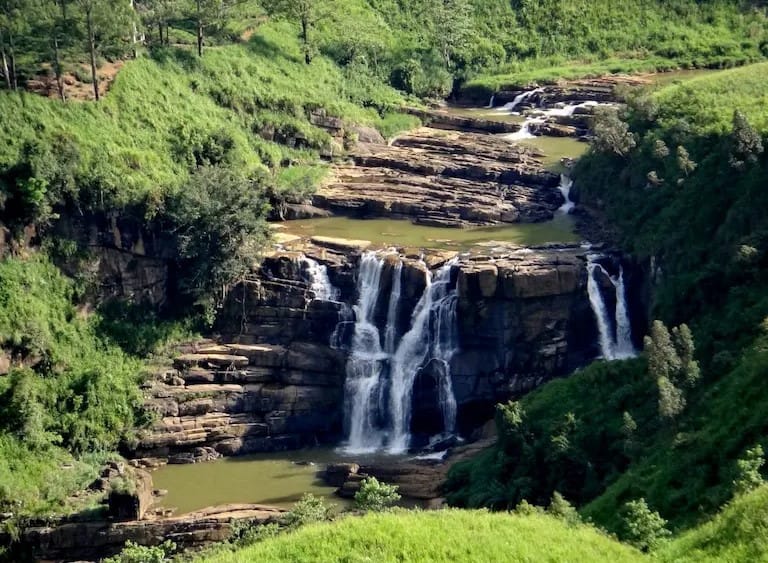 St. Clair’s Waterfall: The "Little Niagara" of Sri Lanka in all its wide glory.